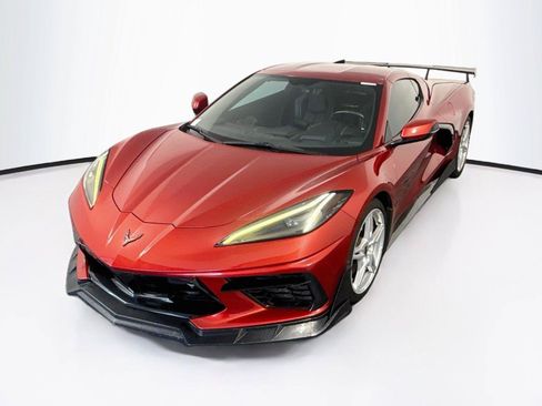 Used 2023 Chevrolet Corvette Stingray Preferred Cpe w/ Z51 Performance Package RWD image 3