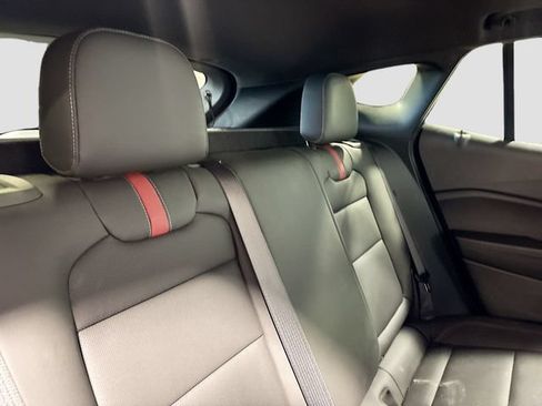 Used 2024 Chevrolet Trax RS w/ Sunroof Package FWD image 25