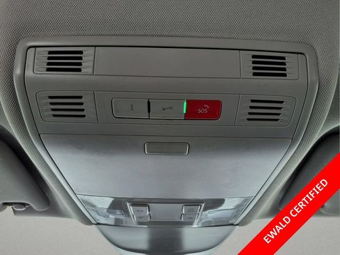 Used 2023 Volkswagen Taos SE AWD/4WD image 22
