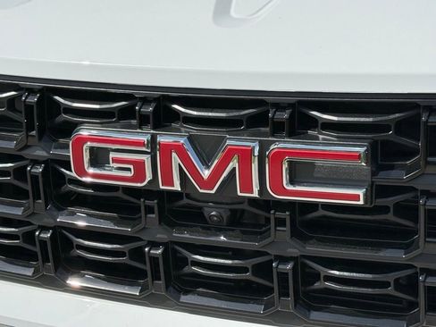 New 2026 GMC Canyon Elevation w/ Convenience Package image 7