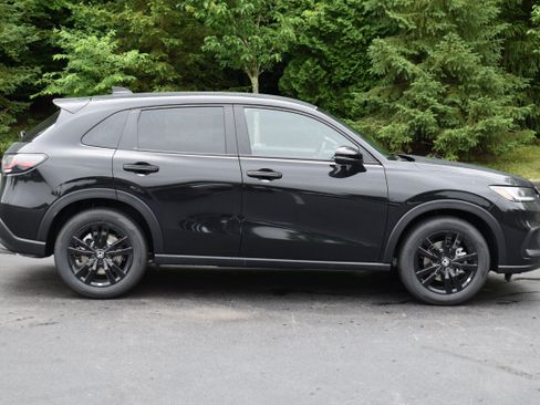 New 2027 Honda HR-V Sport image 9