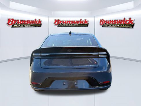 New 2026 Toyota Prius Plug-In Hybrid image 5