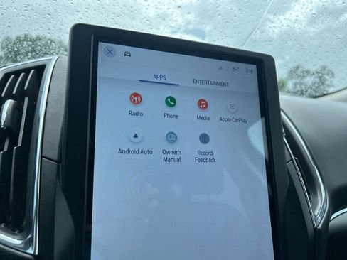 Used 2022 Ford Edge Titanium image 26