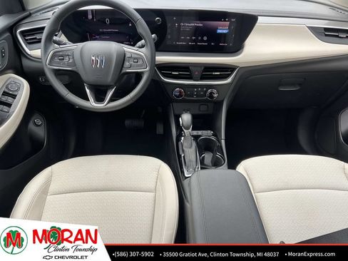 Certified 2024 Buick Encore GX Preferred FWD image 14