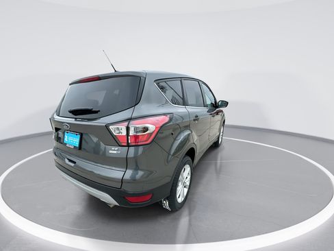 Used 2017 Ford Escape SE AWD/4WD image 8