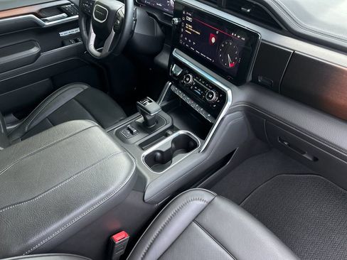 Used 2024 GMC Sierra 1500 Denali w/ Technology Package image 16