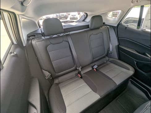 New 2026 Chevrolet Trax LT w/ Midnight Edition FWD image 14