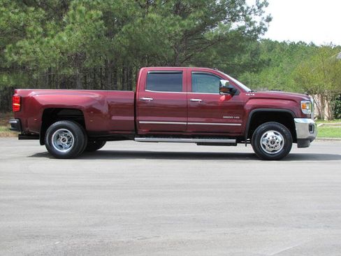 Used 2016 GMC Sierra 3500 SLT w/ Duramax Plus Package image 4