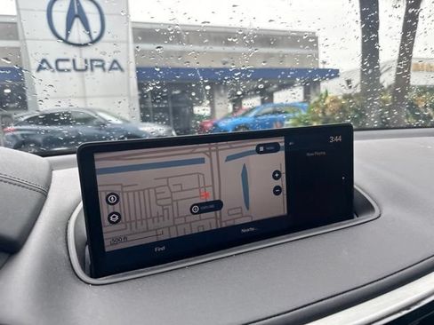 Used 2023 Acura MDX FWD w/ Technology Package image 3