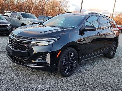 Certified 2023 Chevrolet Equinox RS image 3