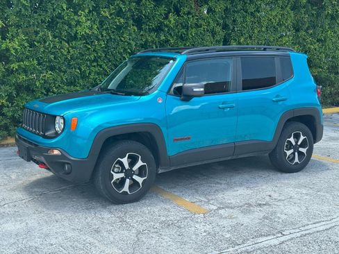 Used 2021 Jeep Renegade Trailhawk AWD/4WD image 30