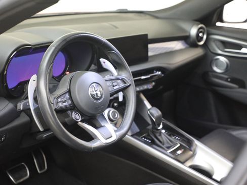 Used 2024 Alfa Romeo Tonale Veloce image 20