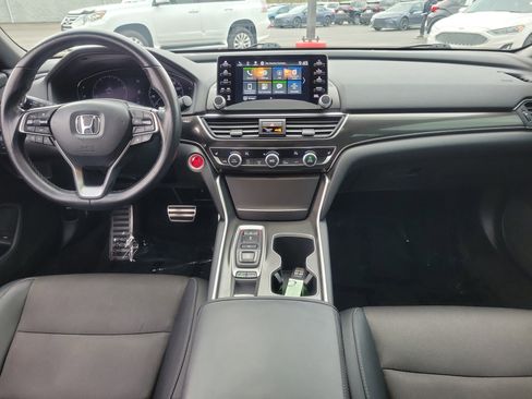 Used 2021 Honda Accord Sport image 9