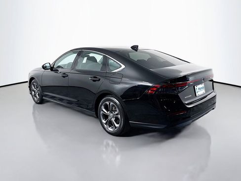 Certified 2023 Honda Accord EX image 5