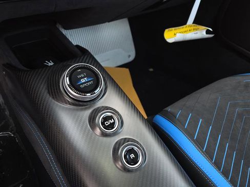 Used 2024 Maserati MC20 Cielo image 38