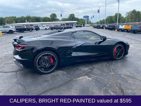 Used 2021 Chevrolet Corvette Stingray Premium Conv w/ Z51 Performance Package RWD image 11