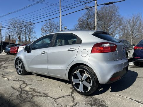 Used 2013 Kia Rio SX w/ Premium Pkg image 6