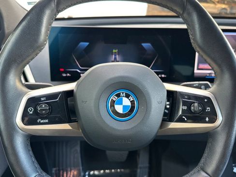 Used 2024 BMW iX xDrive50 w/ Sport Package AWD/4WD image 26