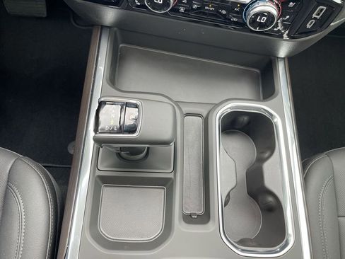 New 2025 GMC Sierra 1500 SLT w/ SLT Premium Plus Package image 16