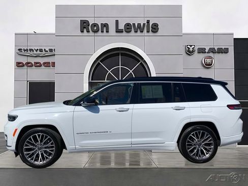 Used 2025 Jeep Grand Cherokee L Summit AWD/4WD image 1