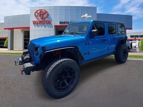 Used 2022 Jeep Wrangler Unlimited Sport AWD/4WD image 5