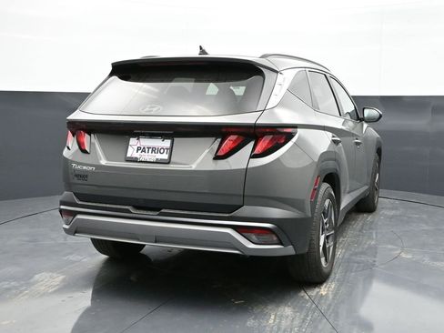 Used 2025 Hyundai Tucson SEL image 2