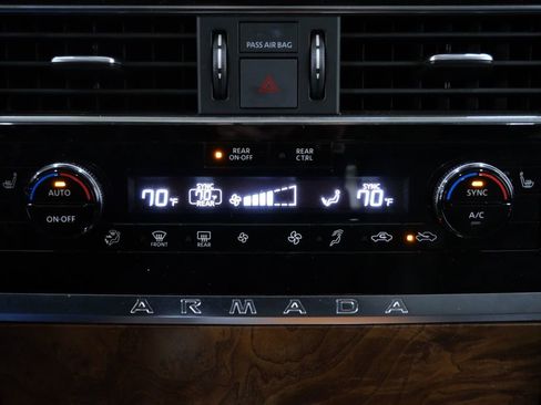 Used 2024 Nissan Armada SL w/ Captain's Chairs Package image 21
