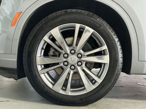 Used 2024 Cadillac XT6 Premium Luxury w/ LPO, Floor Liner Package AWD/4WD image 13