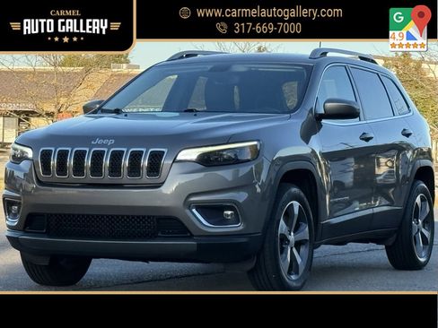 Used 2019 Jeep Cherokee Limited image 1