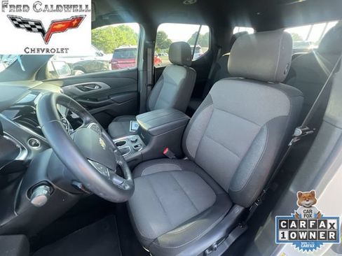 Used 2023 Chevrolet Traverse LT FWD image 24