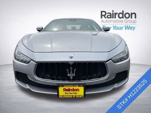 Used 2017 Maserati Ghibli S RWD image 2