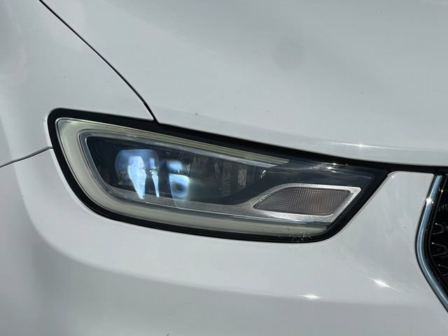 Used 2023 Chrysler Pacifica Touring-L FWD image 38