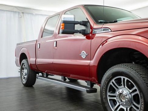Used 2016 Ford F250 Platinum w/ FX4 Off-Road Package image 34