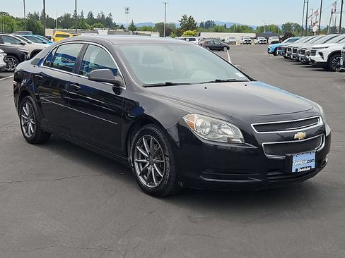 Used 2011 Chevrolet Malibu LS FWD image 8