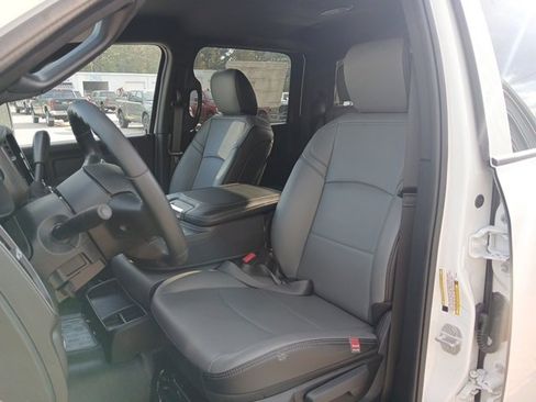 New 2026 RAM 4500 Tradesman w/ Chrome Appearance Group image 37