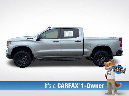 Used 2025 Chevrolet Silverado 1500 Custom Trail Boss w/ Dark Appearance Package AWD/4WD image 2