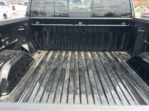 Used 2024 Chevrolet Silverado 1500 LTZ w/ LTZ Convenience Package II image 31