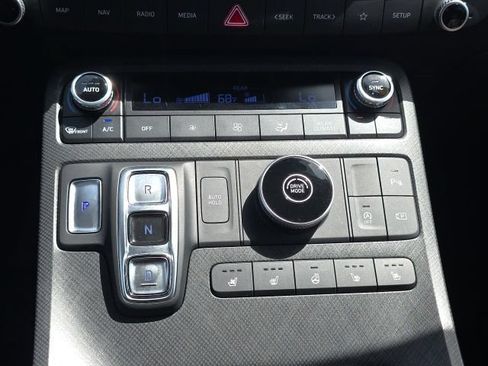 Certified 2023 Hyundai Palisade Limited FWD image 20