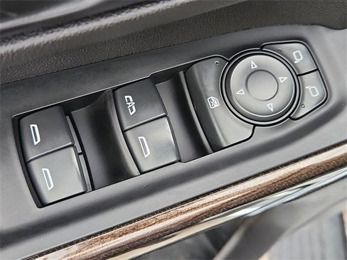 Used 2023 Chevrolet Silverado 2500 LT image 21