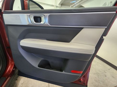 Certified 2025 Hyundai Santa Fe SEL image 28