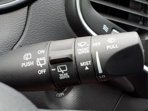 Used 2021 Jeep Cherokee Latitude Lux 80th Anniv w/ Quick Order Package 26U 80TH AWD/4WD image 28