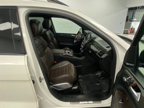 Used 2019 Mercedes-Benz GLS 63 AMG AMG GLS 63 4MATIC SUV w/ AMG Night Styling Package image 23