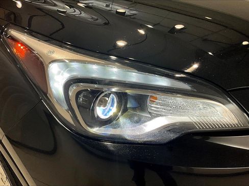Used 2020 Buick Envision Preferred FWD image 30