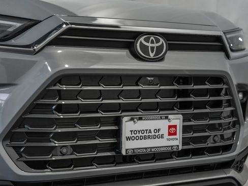 New 2026 Toyota Grand Highlander AWD Hybrid image 12