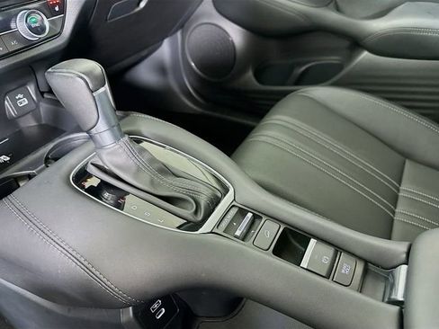 Certified 2025 Honda HR-V EX-L image 26