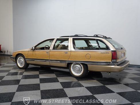 Used 1996 Buick Roadmaster Estate RWD image 9