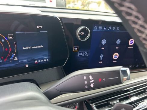 New 2026 Chevrolet Traverse LT w/ Sun and Wheel Package image 27