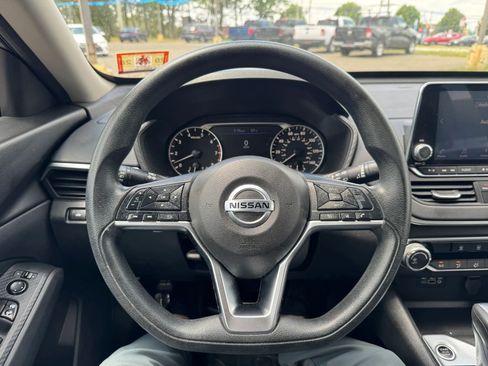 Used 2019 Nissan Altima 2.5 S FWD image 20