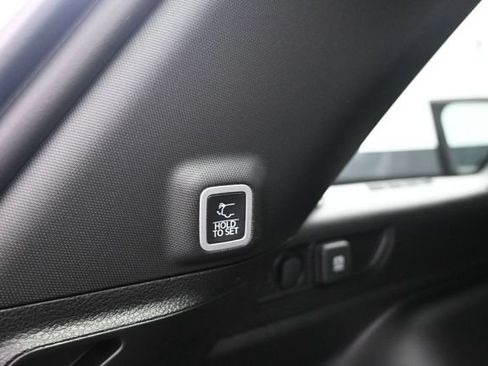 New 2026 Jeep Grand Cherokee Altitude AWD/4WD image 33
