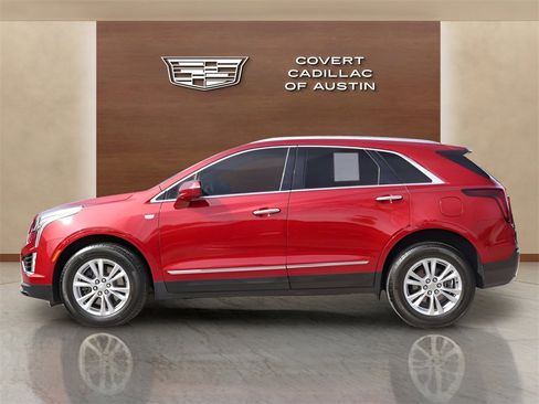 Certified 2024 Cadillac XT5 Luxury image 2